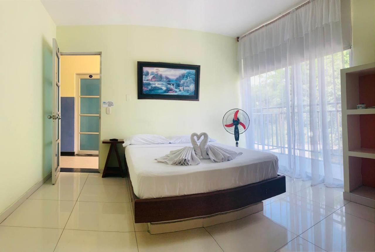 Hotel Bellavista Premium Villeta Eksteriør bilde