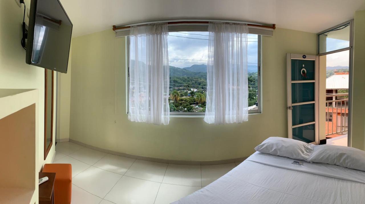 Hotel Bellavista Premium Villeta Eksteriør bilde