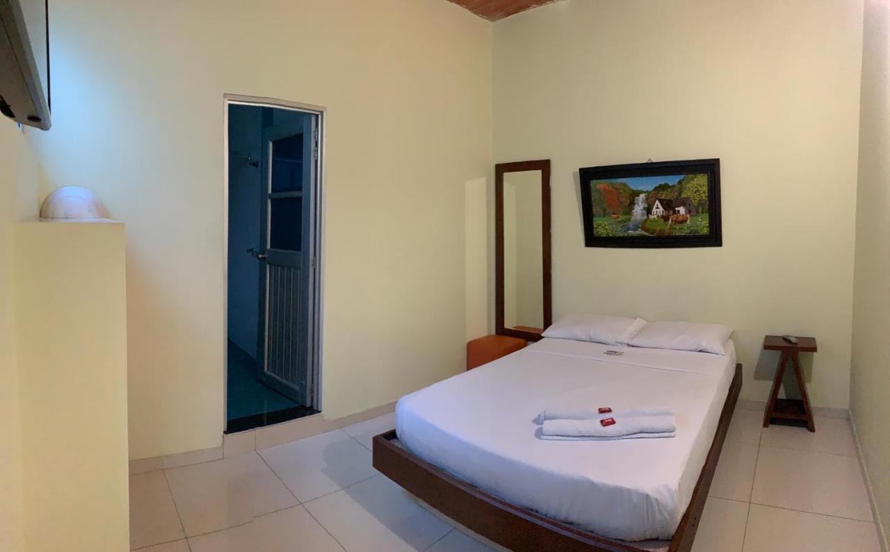 Hotel Bellavista Premium Villeta Eksteriør bilde