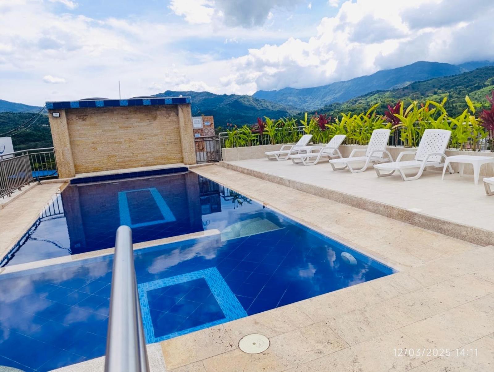 Hotel Bellavista Premium Villeta Eksteriør bilde