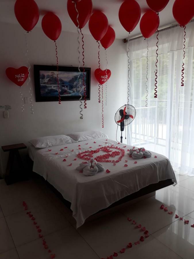 Hotel Bellavista Premium Villeta Eksteriør bilde